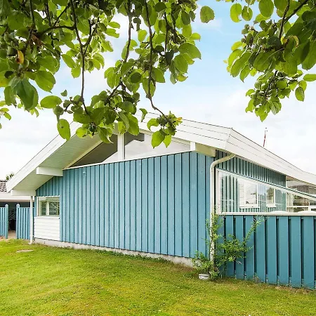 Three-bedroom Holiday In 14 Dom wakacyjny Hejls