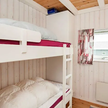Three-bedroom Holiday In 14 Dom wakacyjny *
